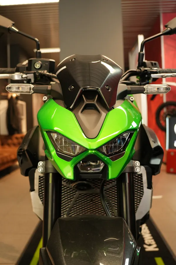 Kawasaki Z900 — photo du Studio Créatik