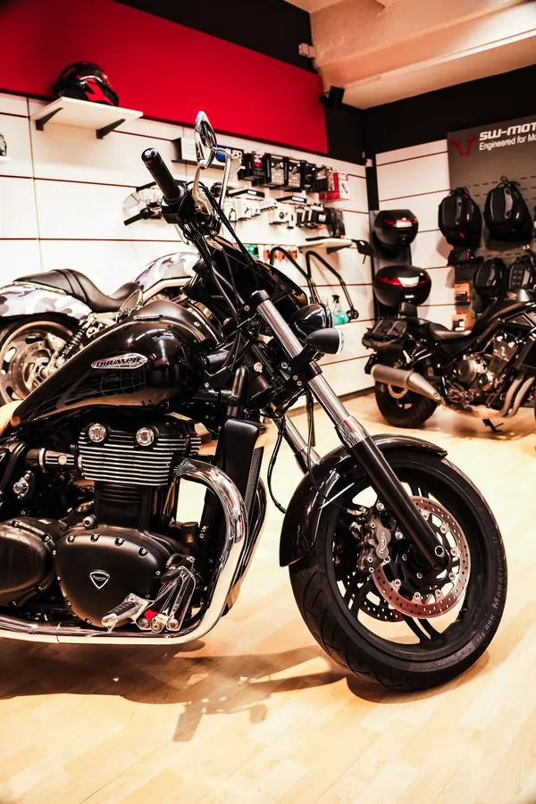 Triumph Thunderbird — photo du Studio Créatik